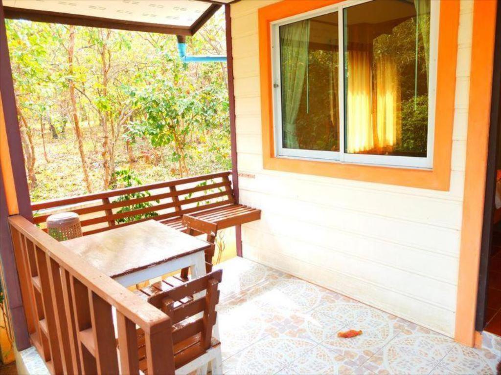 Kanchanaporn Resort Ko Lan Buitenkant foto
