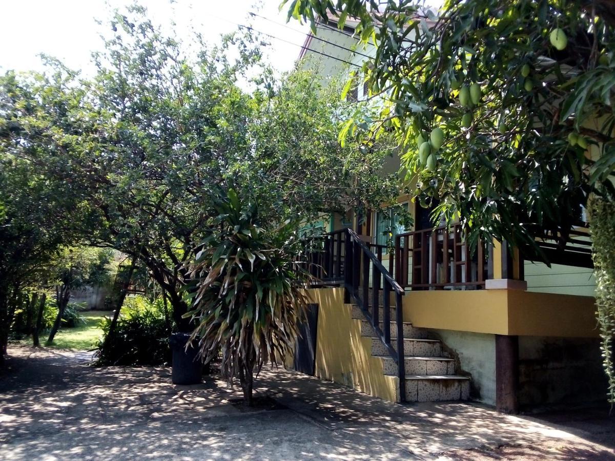Kanchanaporn Resort Ko Lan Buitenkant foto