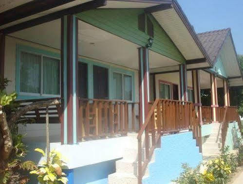 Kanchanaporn Resort Ko Lan Buitenkant foto