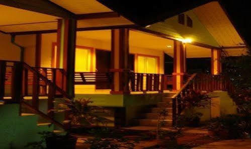 Kanchanaporn Resort Ko Lan Buitenkant foto