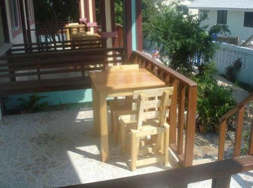 Kanchanaporn Resort Ko Lan Buitenkant foto